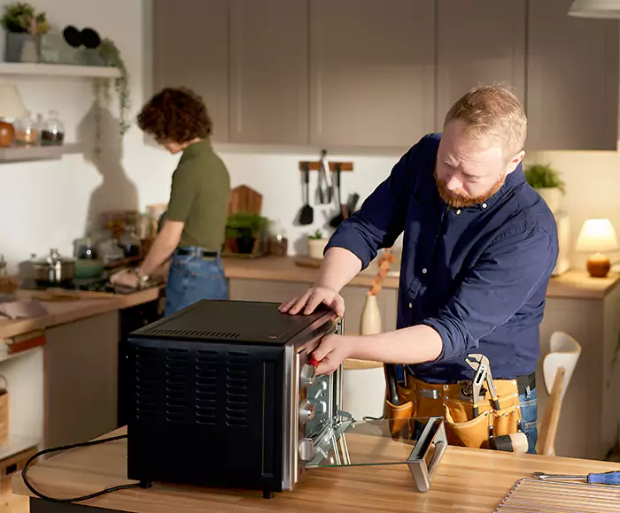 Top-Rated Oven Specialists: Your Certified Oven Repair Technician Crew in Pittsfield, MA
