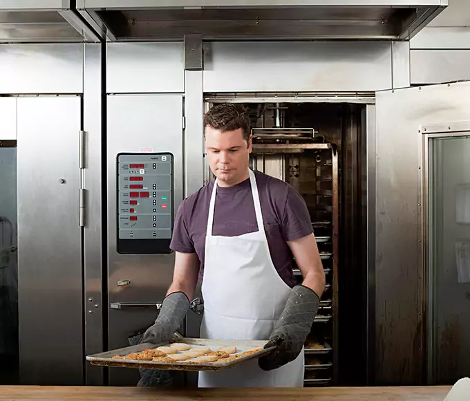 Why Pittsfield, MA Kitchens Trust Pittsfield Appliance Pro for Commercial Oven Repair?
