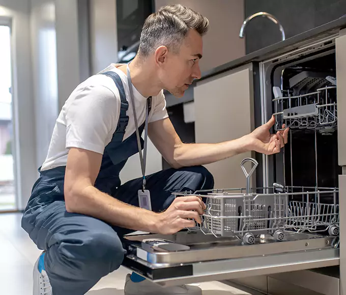 Why Pittsfield Homeowners Pick Pittsfield Appliance Pro for Every Dishwasher Breakdown?