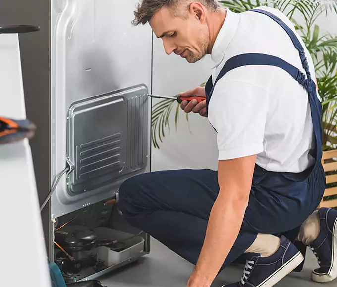 Why Pittsfield, MA Homeowners Rely on Pittsfield Appliance Pro for Every Mini Fridge Fix?